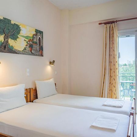 Vasiliki Apartments Stoúpa Eksteriør billede