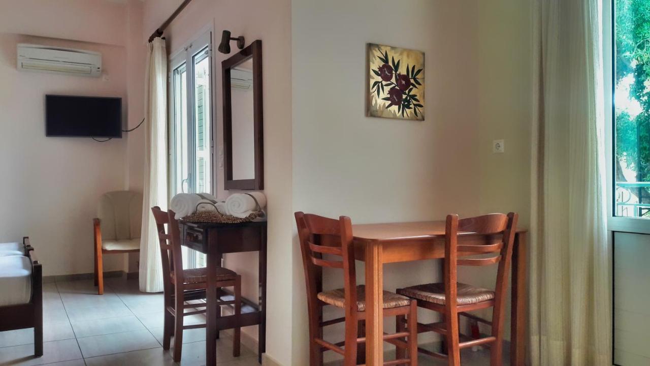 Vasiliki Apartments Stoúpa Eksteriør billede