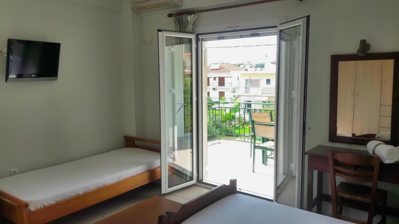 Vasiliki Apartments Stoúpa Eksteriør billede