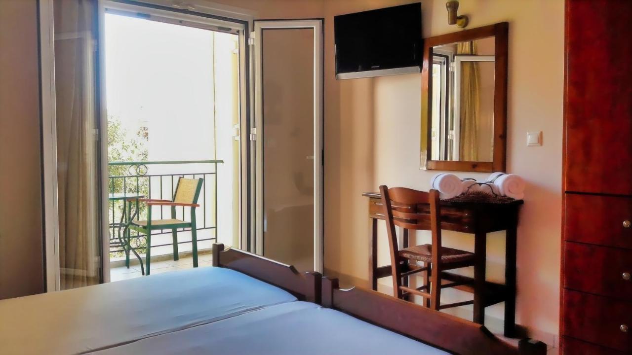 Vasiliki Apartments Stoúpa Eksteriør billede
